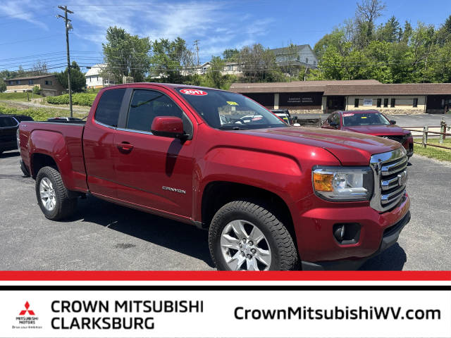 2017 GMC Canyon 4WD SLE 4WD photo