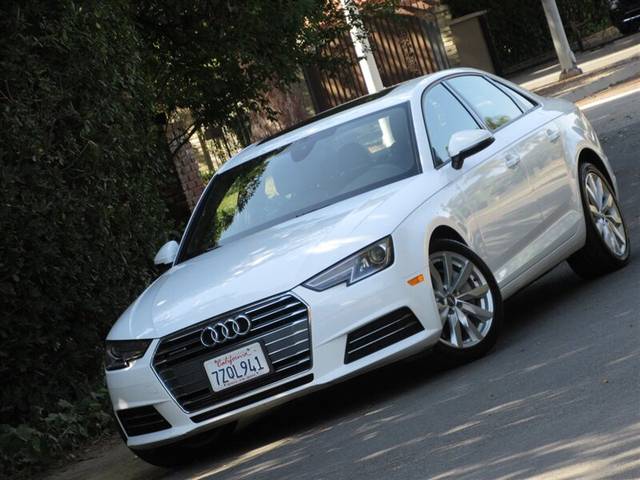 2017 Audi A4 Premium AWD photo