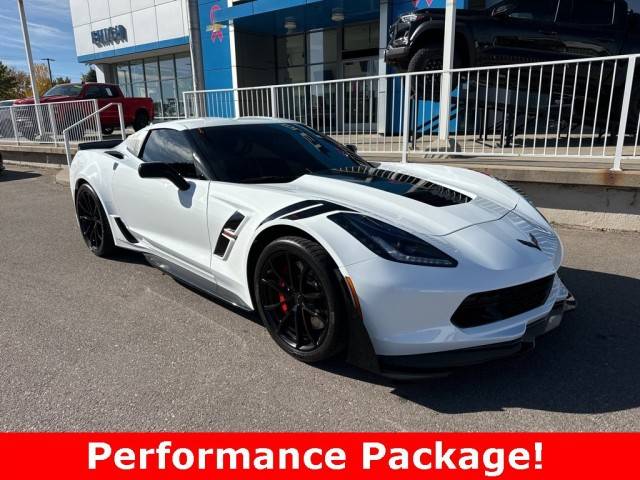 2017 Chevrolet Corvette Grand Sport 2LT RWD photo