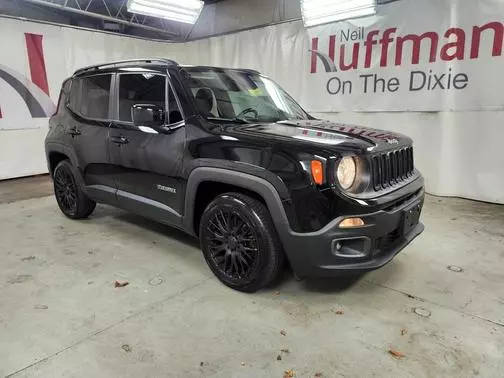 2017 Jeep Renegade Latitude FWD photo