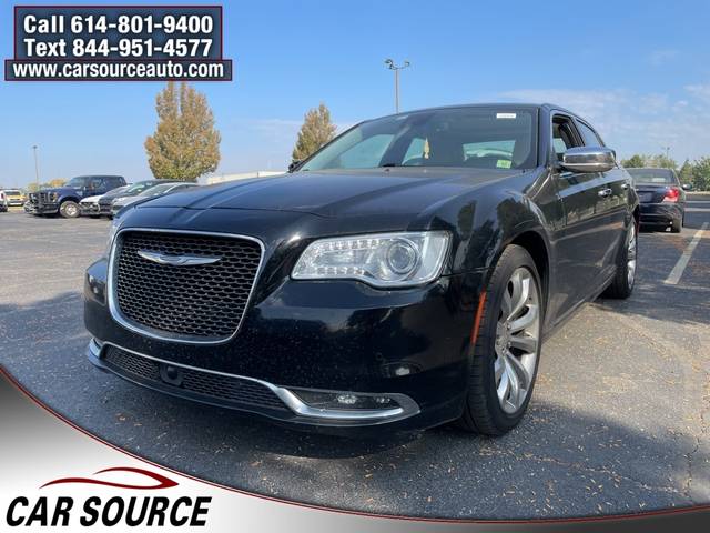 2017 Chrysler 300 300C RWD photo