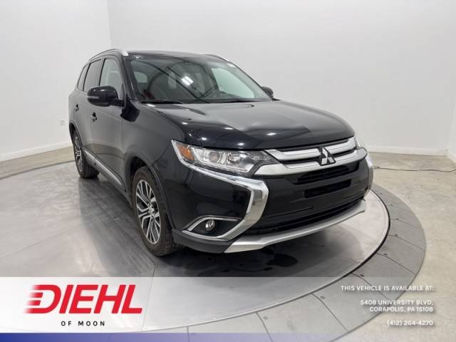 2017 Mitsubishi Outlander SE 4WD photo