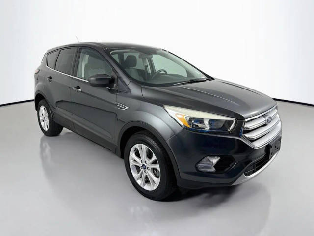 2017 Ford Escape SE 4WD photo