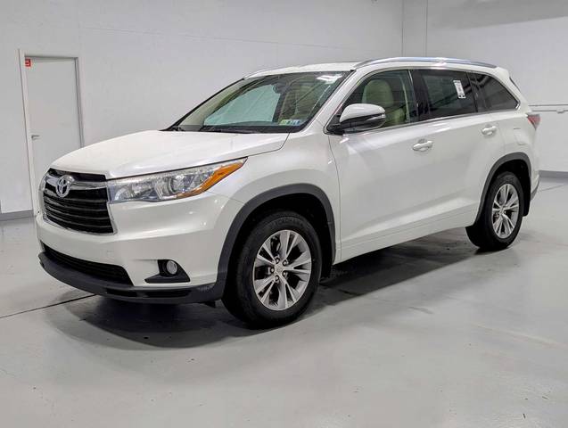 2015 Toyota Highlander XLE AWD photo