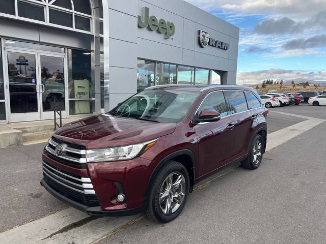 2017 Toyota Highlander Limited Platinum AWD photo