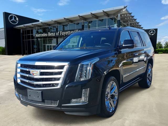 2017 Cadillac Escalade Premium Luxury 4WD photo