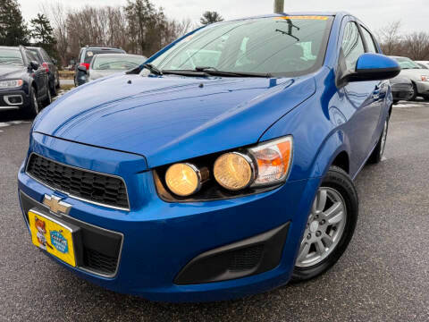 2016 Chevrolet Sonic LT FWD photo