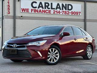 2017 Toyota Camry XLE FWD photo