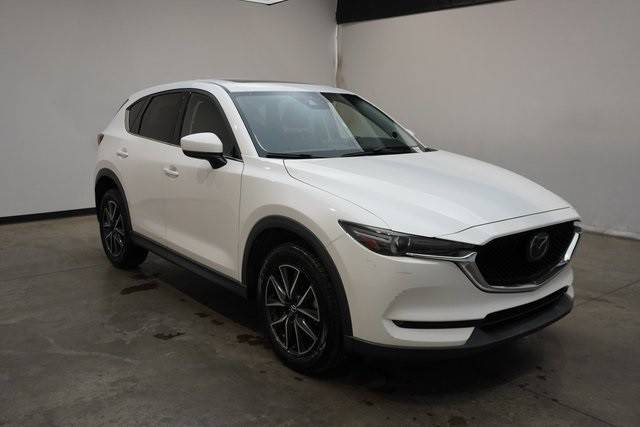 2017 Mazda CX-5 Grand Touring FWD photo