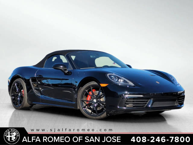 2017 Porsche Boxster S RWD photo