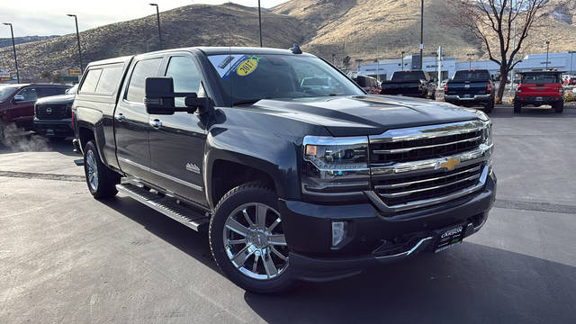 2017 Chevrolet Silverado 1500 High Country 4WD photo