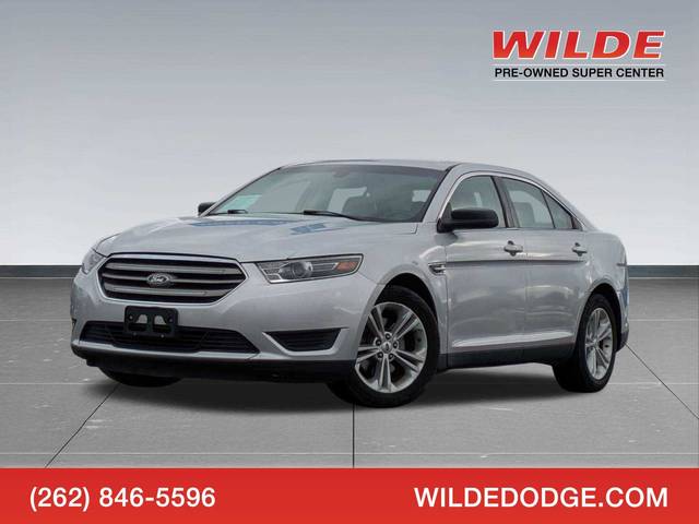 2017 Ford Taurus SE FWD photo