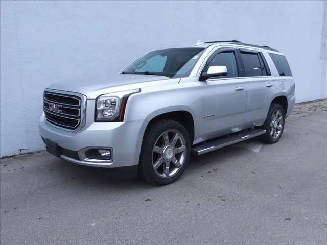 2017 GMC Yukon SLE 4WD photo