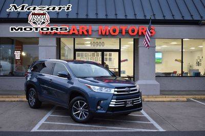 2017 Toyota Highlander XLE AWD photo