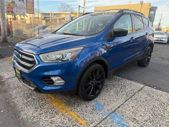 2017 Ford Escape SE 4WD photo