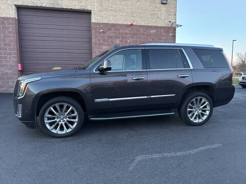 2017 Cadillac Escalade Luxury 4WD photo