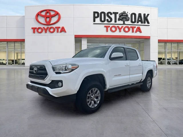 2017 Toyota Tacoma SR5 4WD photo