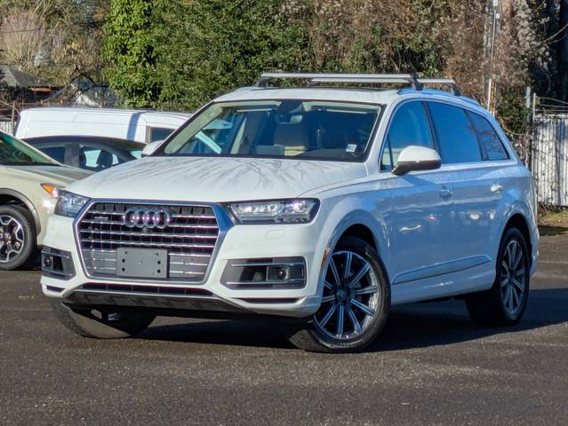 2018 Audi Q7 Premium Plus AWD photo