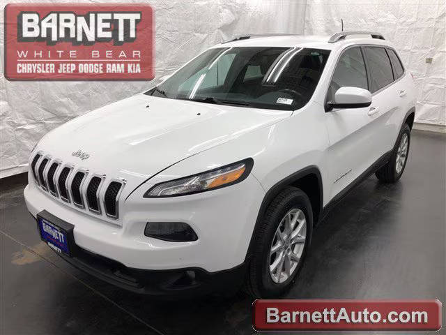 2017 Jeep Cherokee Latitude 4WD photo