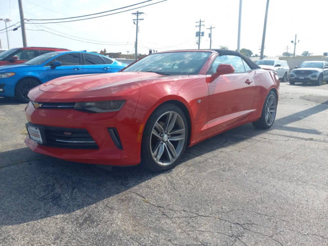 2017 Chevrolet Camaro 1LT RWD photo