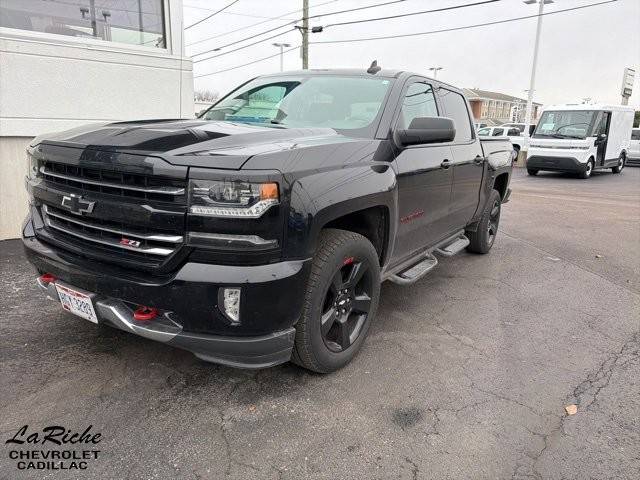 2017 Chevrolet Silverado 1500 LTZ 4WD photo