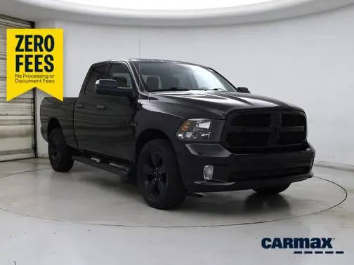 2017 Ram 1500 Express 4WD photo