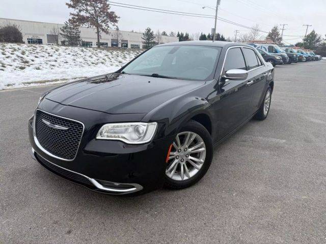 2016 Chrysler 300 300C RWD photo