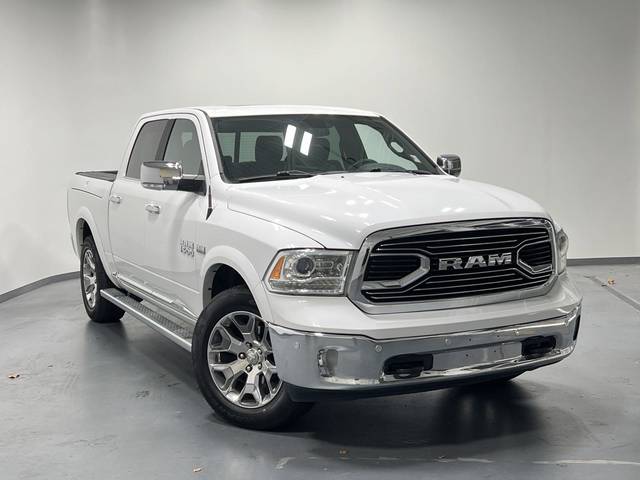 2017 Ram 1500 Limited 4WD photo