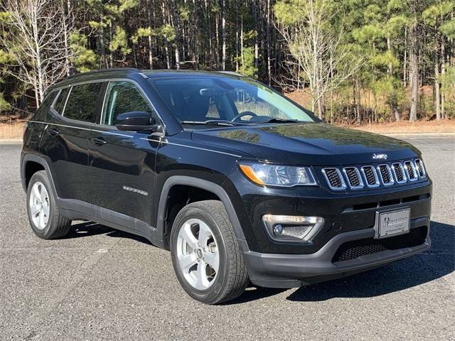 2017 Jeep Compass Latitude 4WD photo