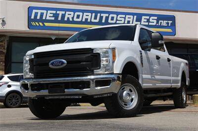 2017 Ford F-250 Super Duty XL 4WD photo