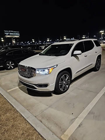 2017 GMC Acadia Denali AWD photo