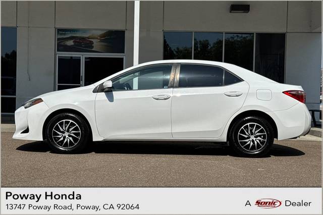 2017 Toyota Corolla L FWD photo