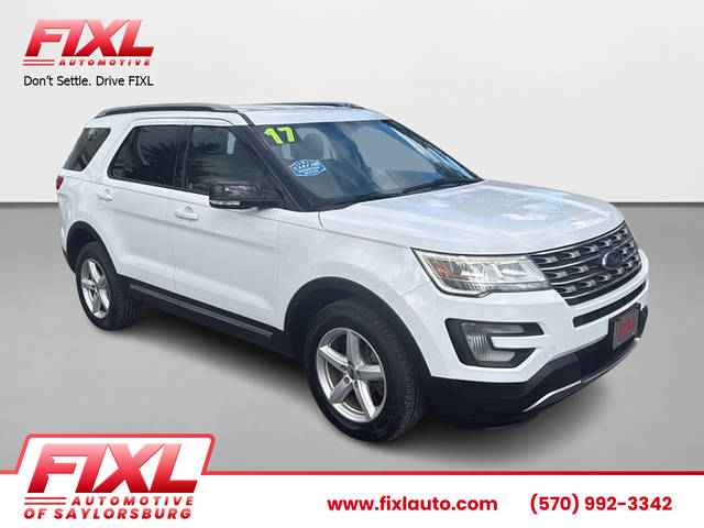 2017 Ford Explorer XLT 4WD photo