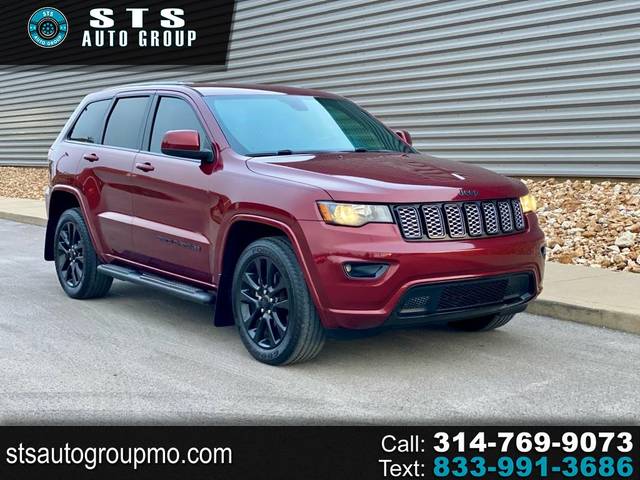 2017 Jeep Grand Cherokee Altitude 4WD photo