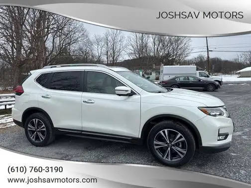 2017 Nissan Rogue SL AWD photo