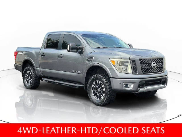 2017 Nissan Titan PRO-4X 4WD photo