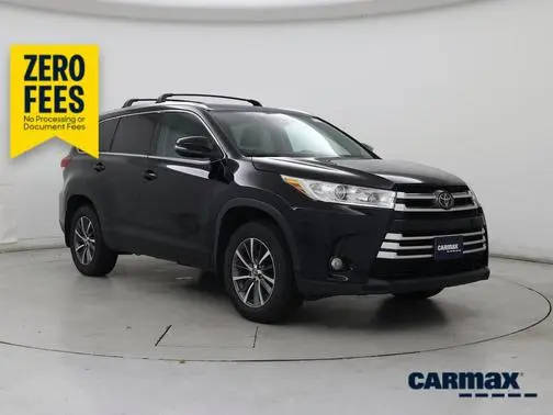 2017 Toyota Highlander XLE AWD photo