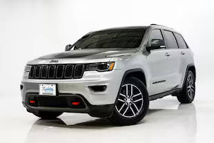 2017 Jeep Grand Cherokee Trailhawk 4WD photo