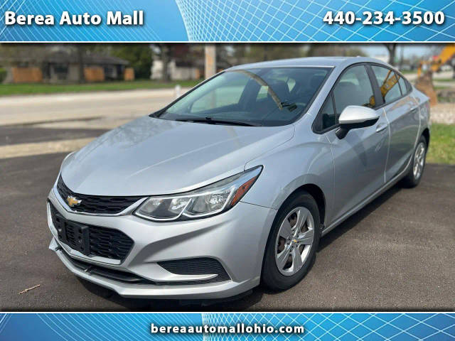 2017 Chevrolet Cruze LS FWD photo