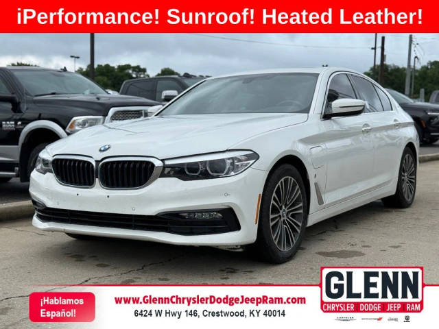2018 BMW 5 Series 530e iPerformance RWD photo