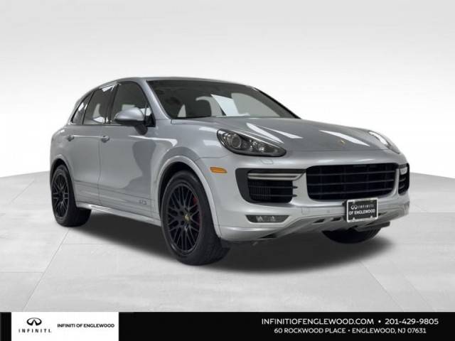 2017 Porsche Cayenne GTS AWD photo