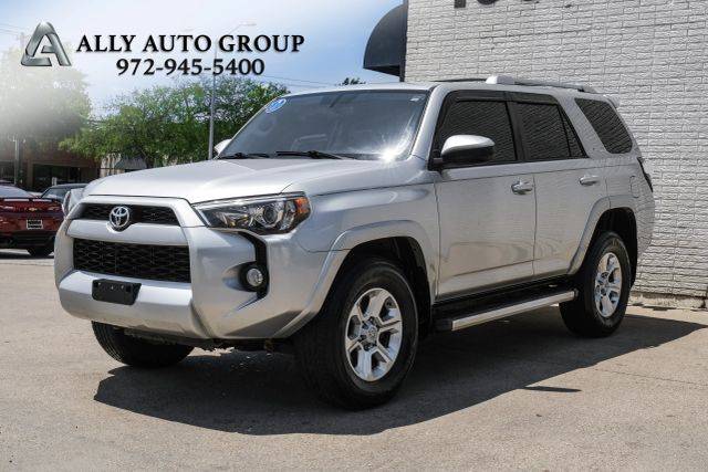 2017 Toyota 4Runner SR5 4WD photo