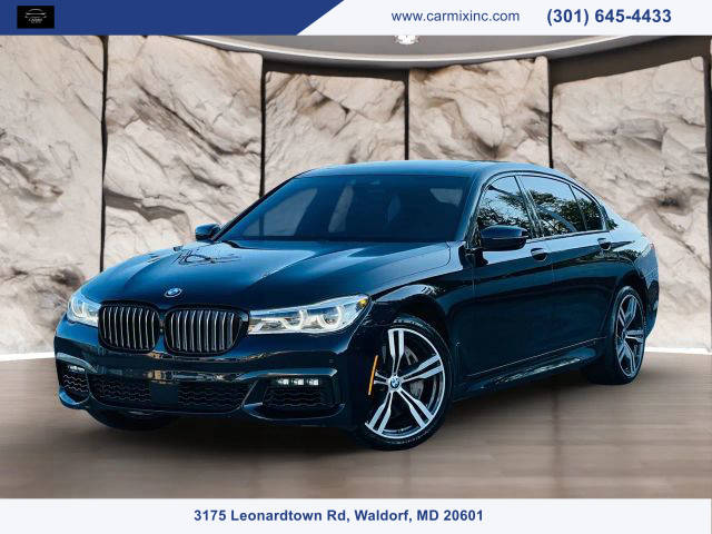 2017 BMW 7 Series 750i RWD photo