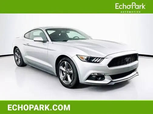 2017 Ford Mustang EcoBoost RWD photo