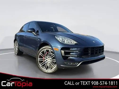 2015 Porsche Macan Turbo AWD photo