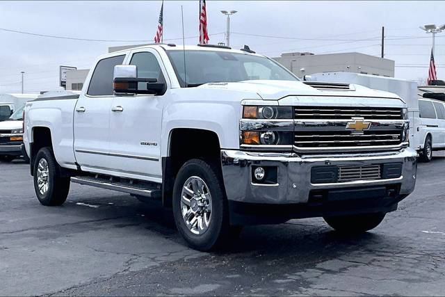 2017 Chevrolet Silverado 2500HD LTZ 4WD photo