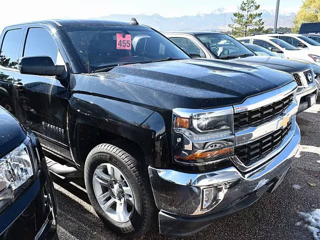 2017 Chevrolet Silverado 1500 LT 4WD photo