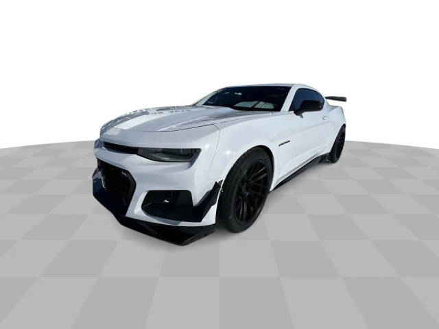 2018 Chevrolet Camaro 1LT RWD photo
