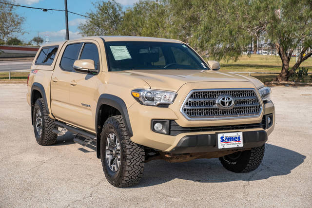 2017 Toyota Tacoma TRD Off Road 4WD photo