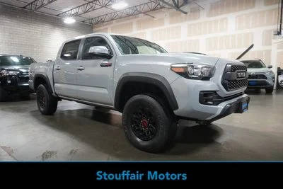 2017 Toyota Tacoma TRD Pro 4WD photo